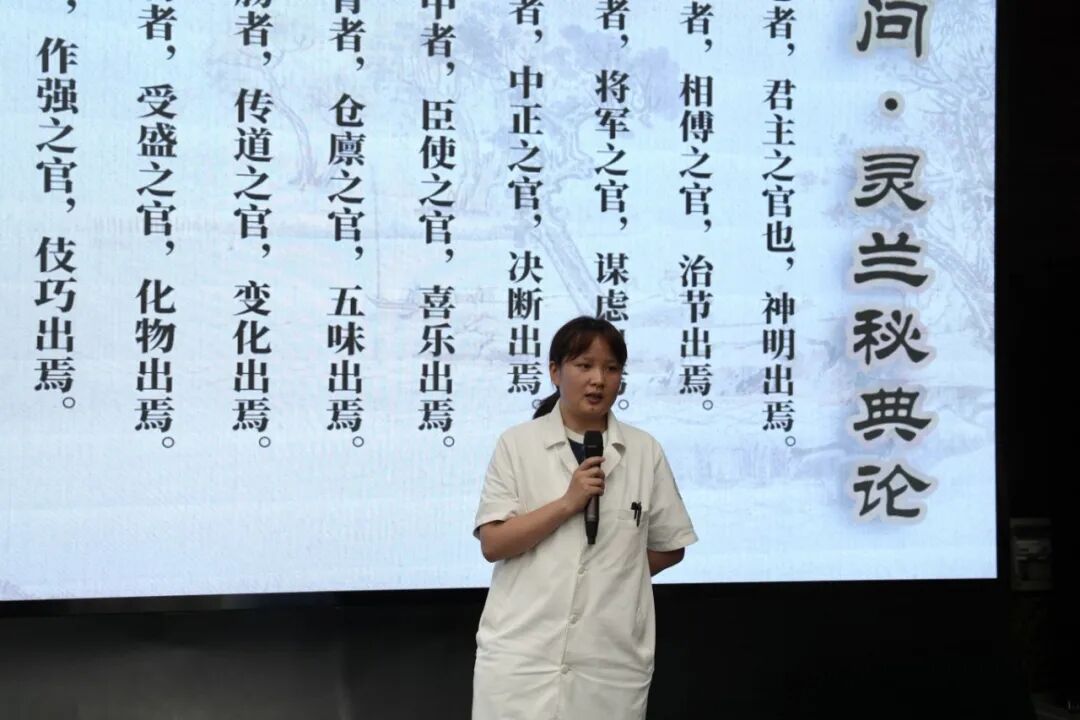 铸魂强基 德高技精 | 黄山华泽医院开展庆祝第九个“中国医师节”系列活动