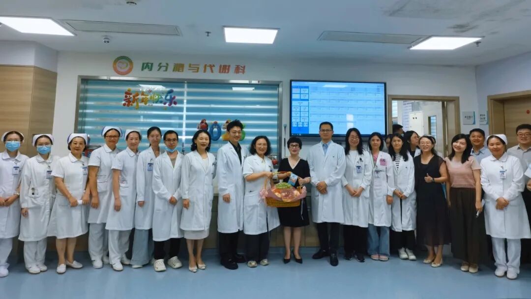 医心向光，照见初心——我院举行2026年中国医师节系列活动