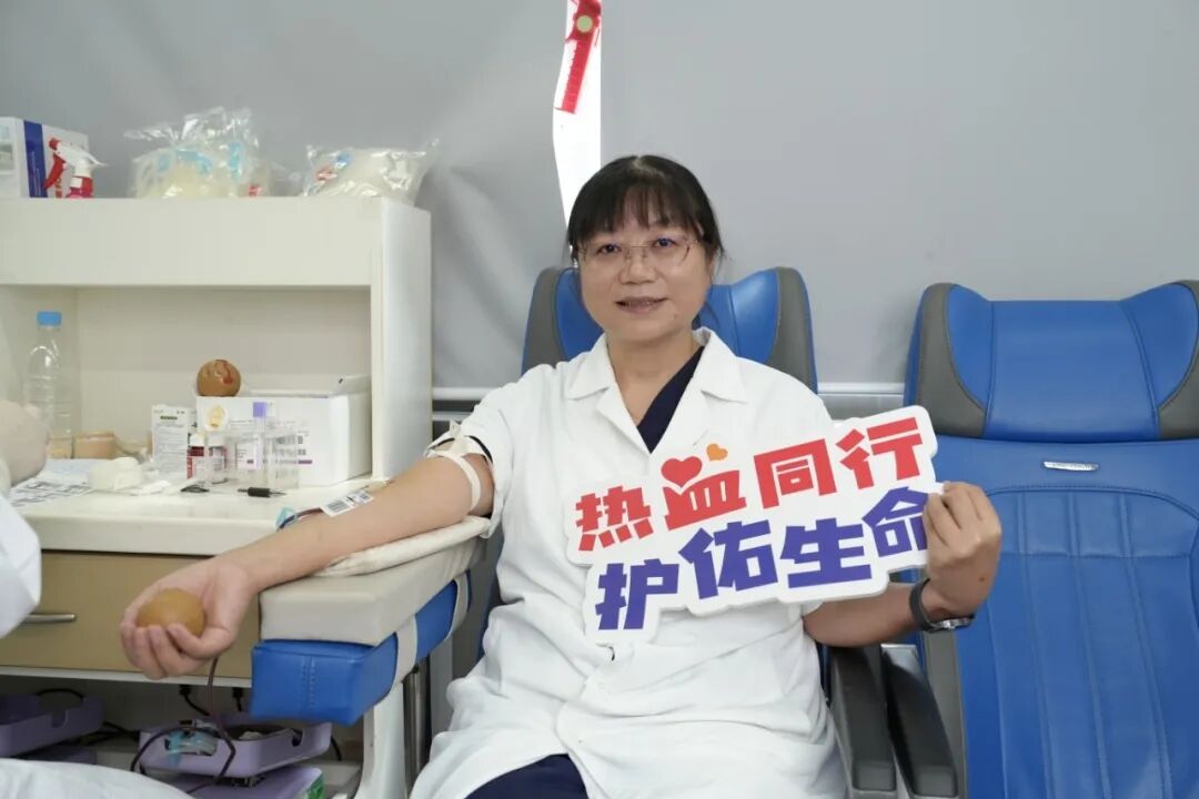 铸魂强基 德高技精 | 黄山华泽医院开展庆祝第九个“中国医师节”系列活动