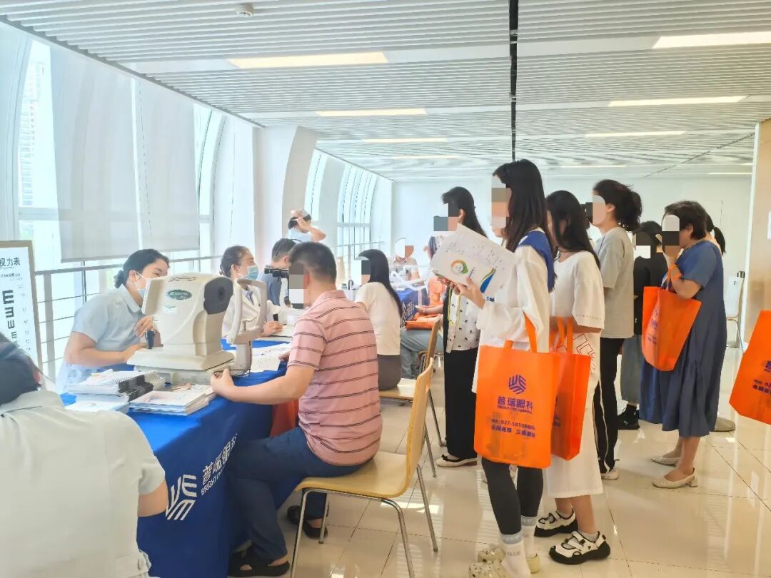 医路同行·共筑光明｜武汉普瑞眼科医院开展第九个中国医师节系列活动