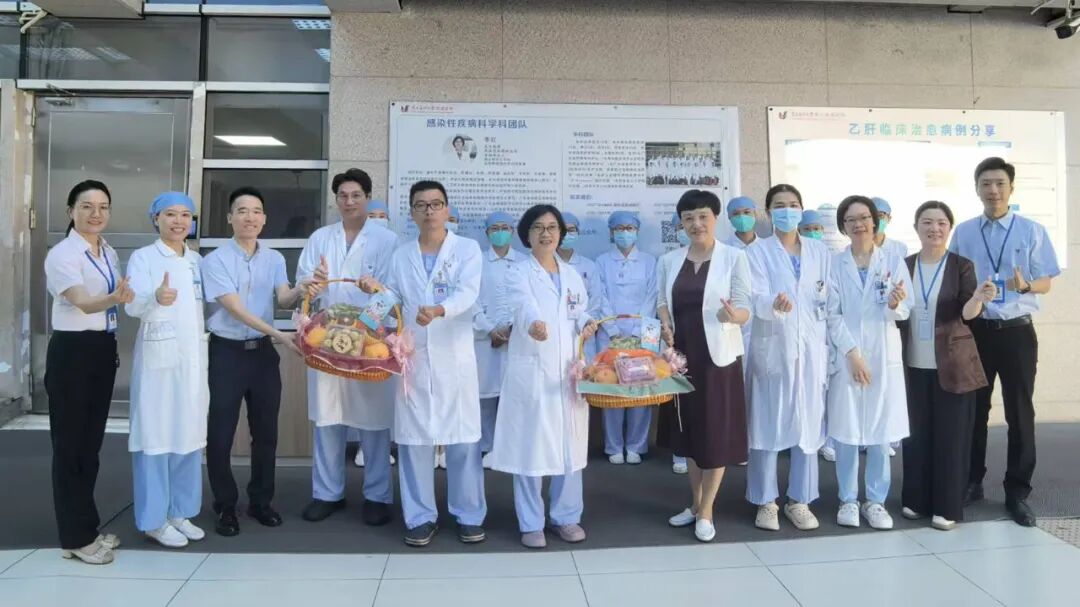 医心向光，照见初心——我院举行2026年中国医师节系列活动