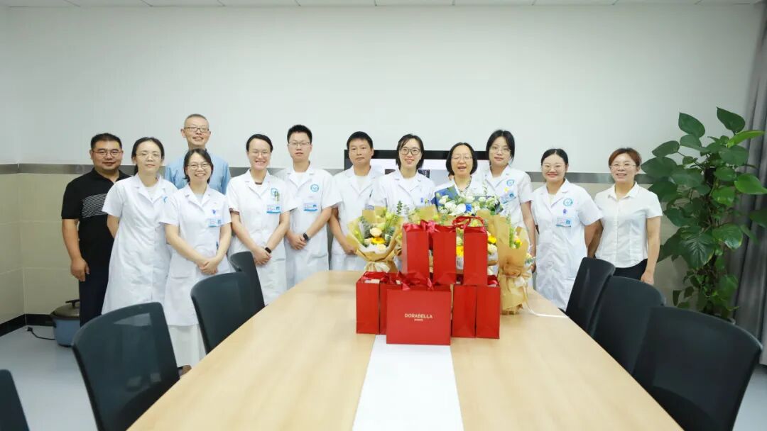 【人医动态】礼赞医者担当 赓续奋进力量 —— 合江县人民医院开展第九个中国医师节系列庆祝活动