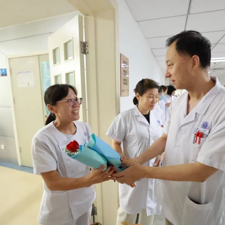 北大医疗海洋石油医院举行2026年医师节系列庆祝活动