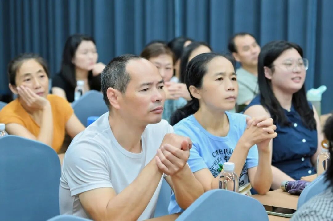 学新知 强技术 | 黄山华泽医院成功举办胸心外科继教班