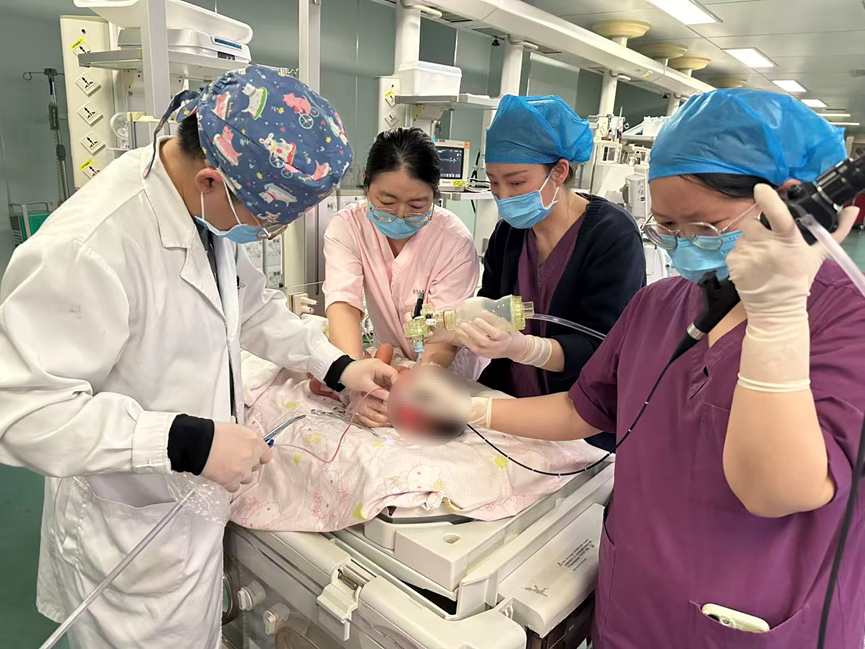 省医·瞬间：光影里的温度与力量