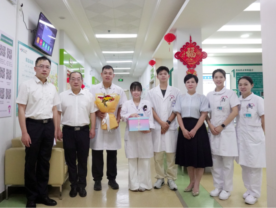 铸魂强基 德高技精——我院开展庆祝第九届中国医师节系列活动