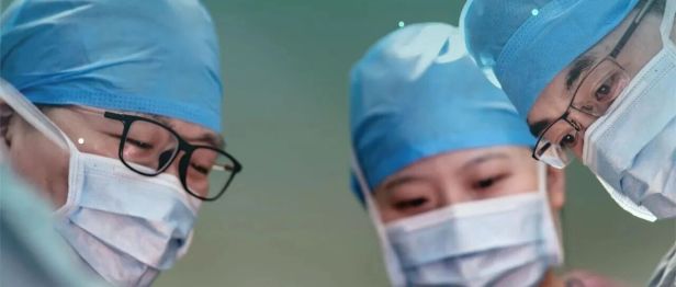 致敬医者：你是曙光，是万里奔赴，也是人间真实