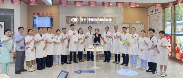 第九个中国医师节：南宁华厦以"铸魂强基"守初心，以"德高技精"践使命！