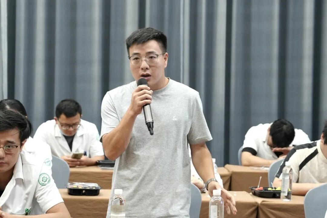 铸魂强基 德高技精 | 黄山华泽医院开展庆祝第九个“中国医师节”系列活动