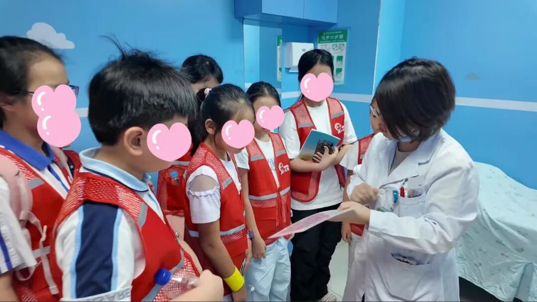 寻找“长高”密码,南方报业小记者走进深圳市妇幼保健院