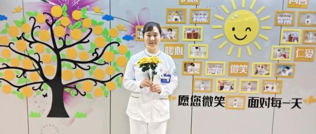 每周一星⑮丨廿一载深耕血液专科，温情守护病患——李霞
