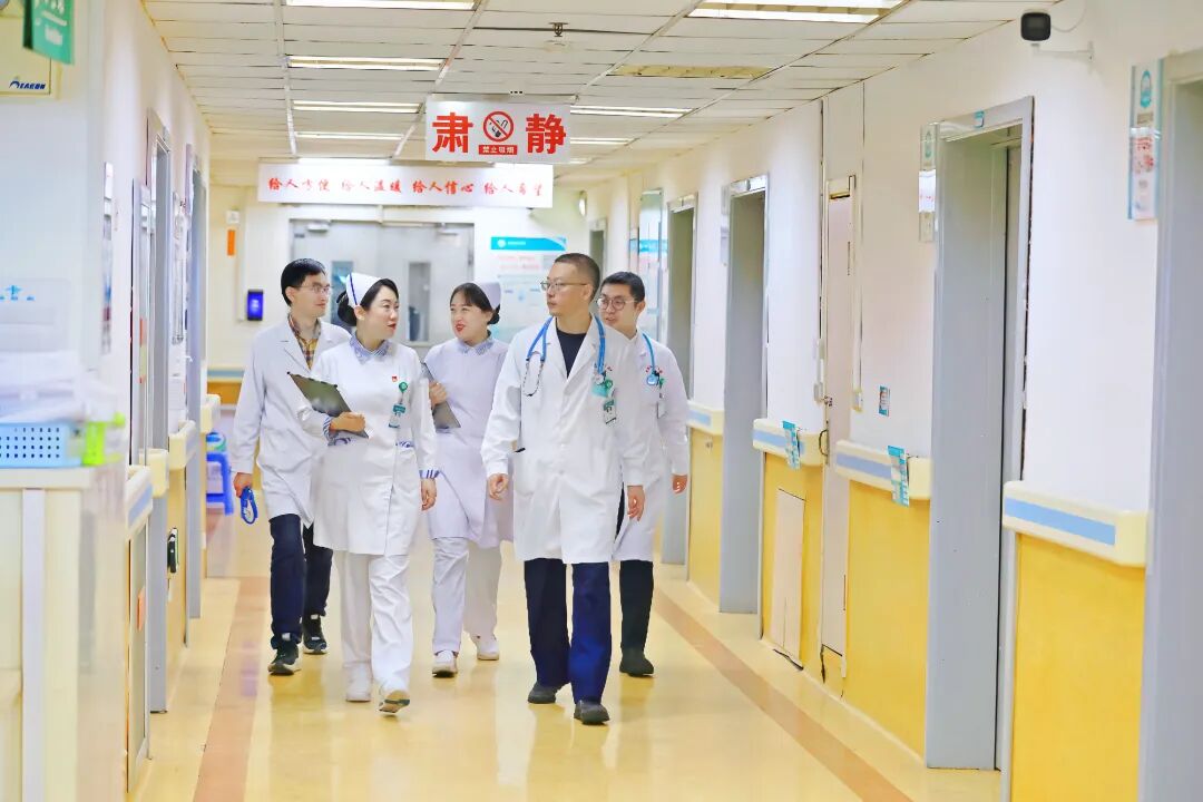 深夜六小时精准施治 仁心守护绝境患者重生