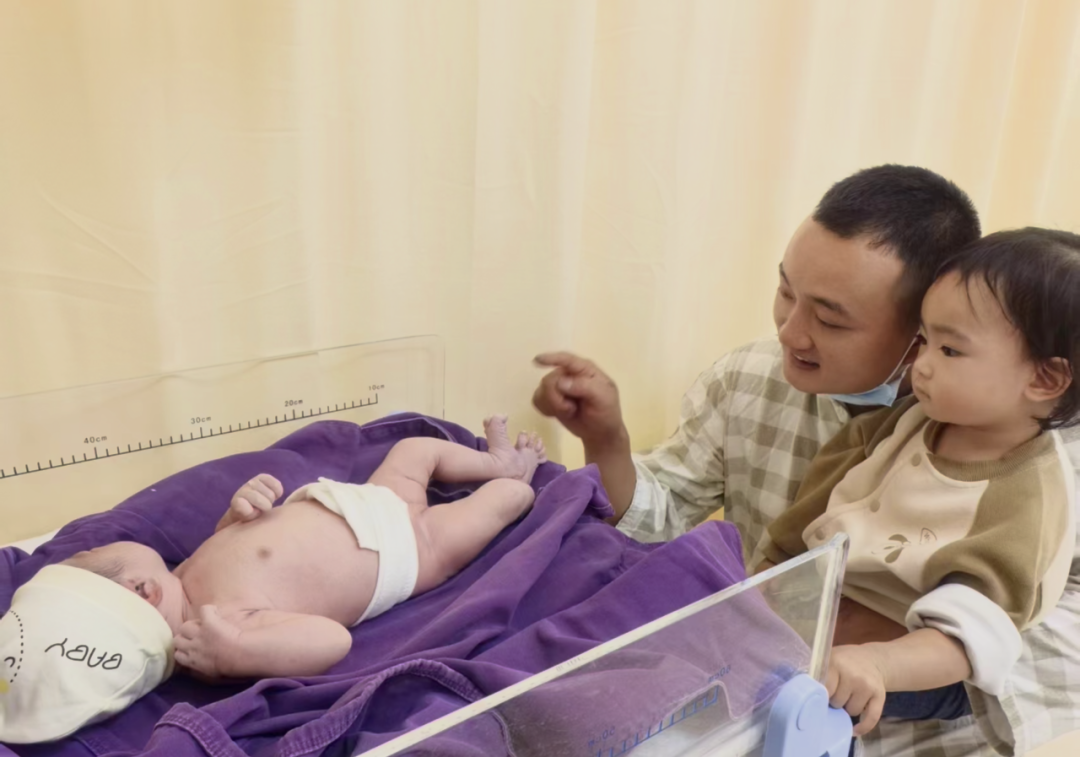【护理服务专栏】@准爸爸们！您有一份产房陪产小锦囊——请查收
