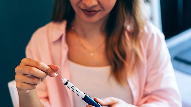 极速减重的尽头就是“司美脸”?懒人瘦身捷径背后的健康隐患