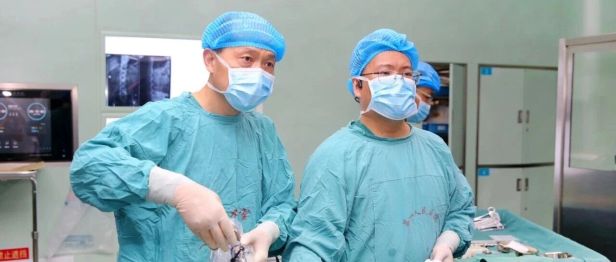 【矩阵第三环】精准 「智」 造骨科新力量｜淮安市一院骨科机器人助力肥胖少年粉碎性骨折微创修复
