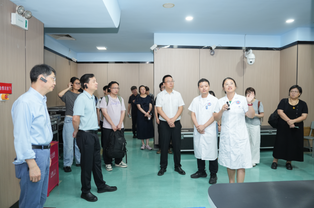 福建医科大学附属第一医院专家来院调研交流