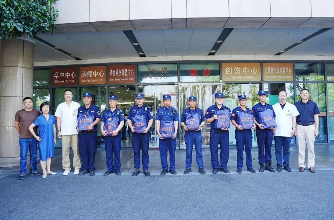 炎夏有尽,热情常在——来自院工会的满心关怀