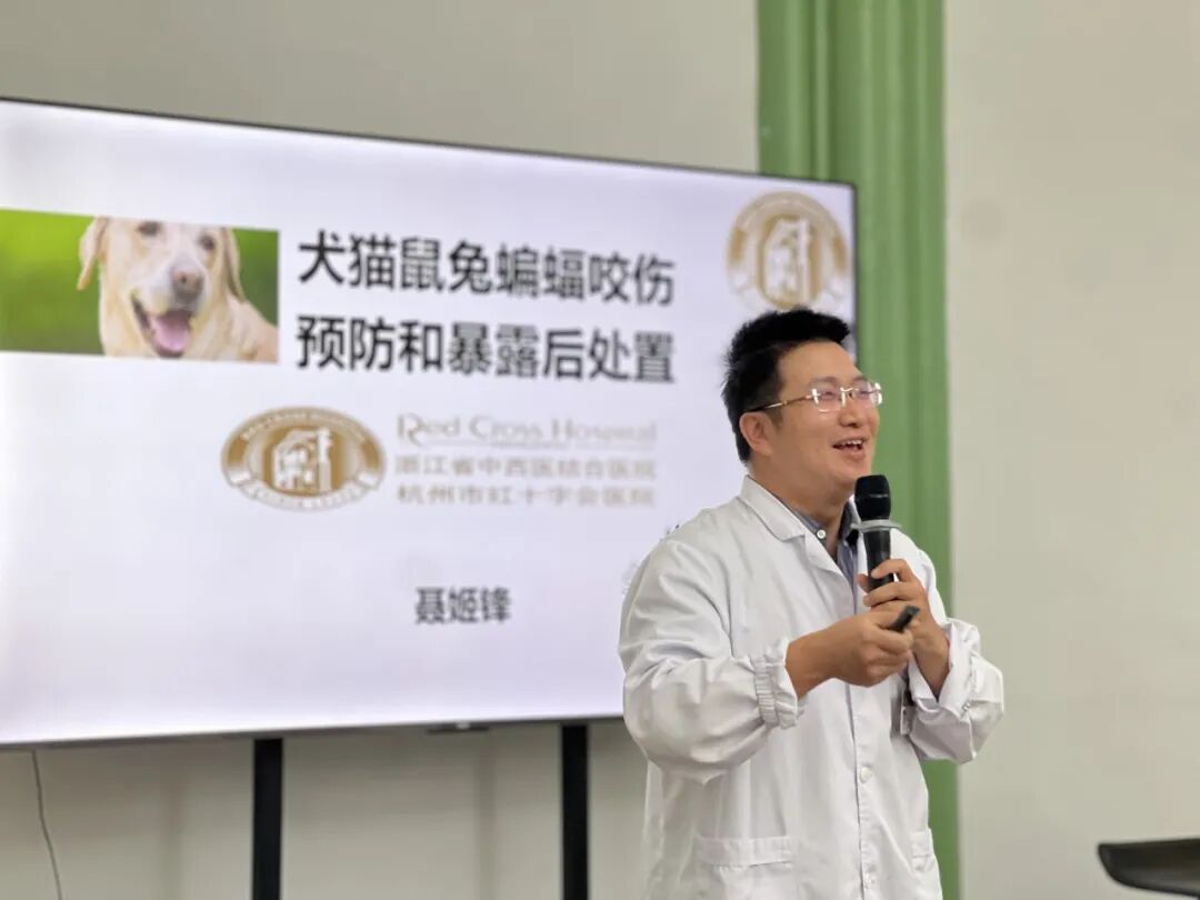 炎夏有尽,热情常在——来自院工会的满心关怀