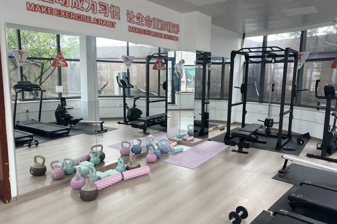 炎夏有尽,热情常在——来自院工会的满心关怀