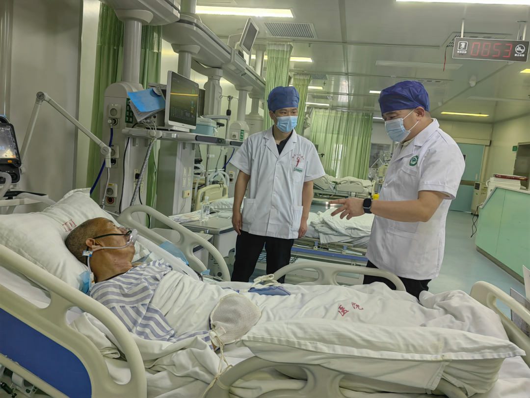 专家下沉传技术 巡回医疗促提升——荆门市中心医院医疗集团赴掇刀人民医院开展巡回医疗服务
