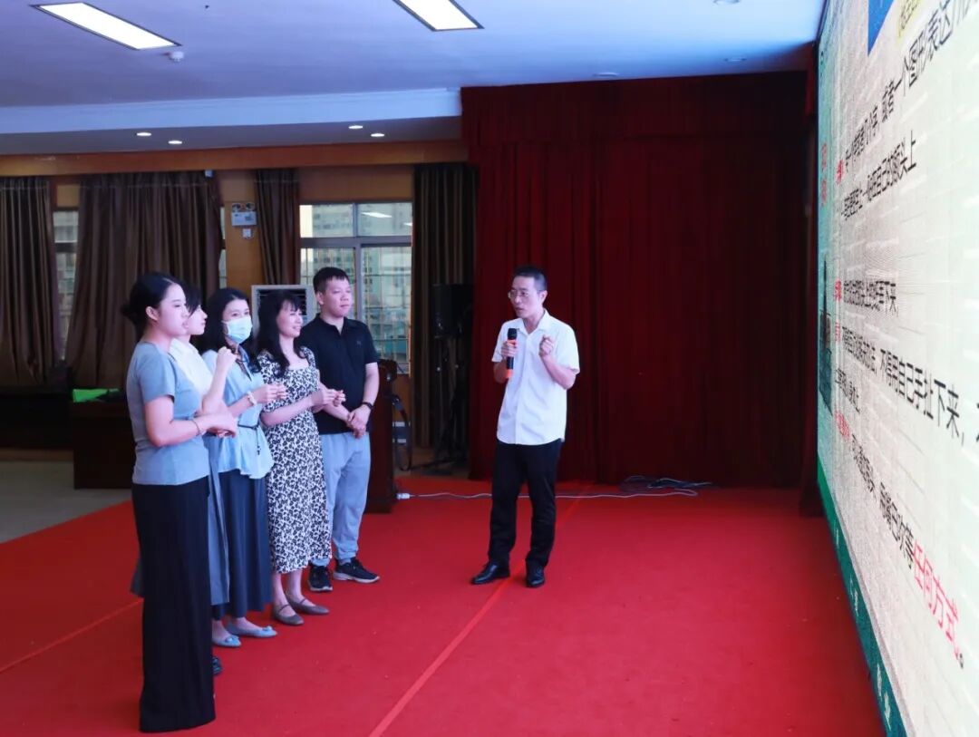 减压赋能，守护心灵丨我院工会举办职工心理健康专题讲座