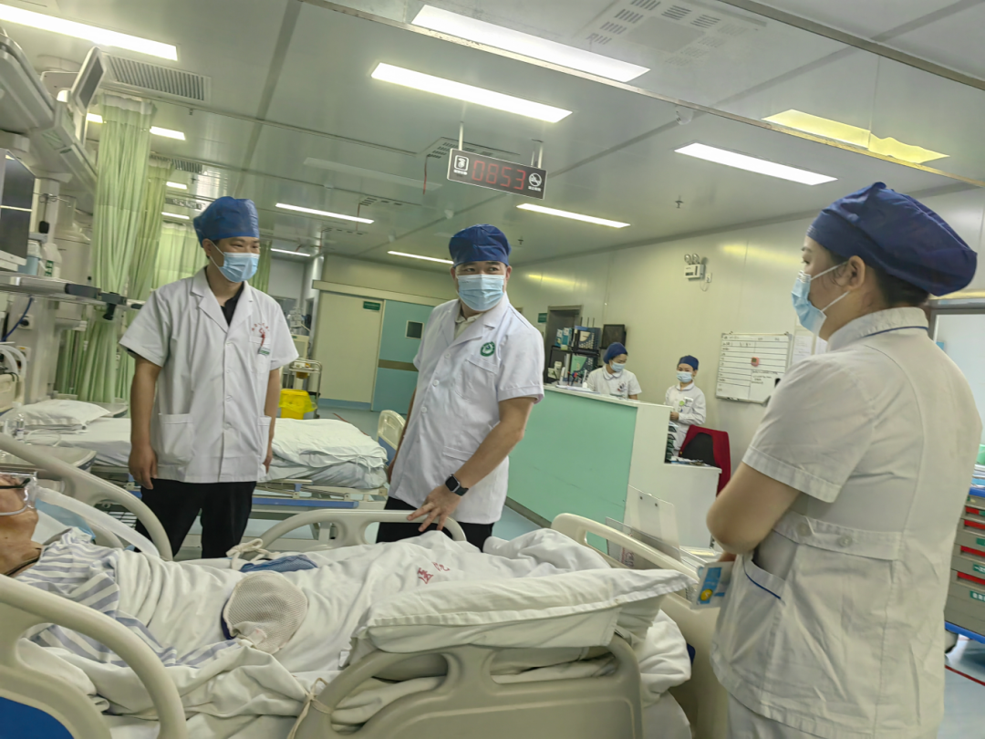专家下沉传技术 巡回医疗促提升——荆门市中心医院医疗集团赴掇刀人民医院开展巡回医疗服务
