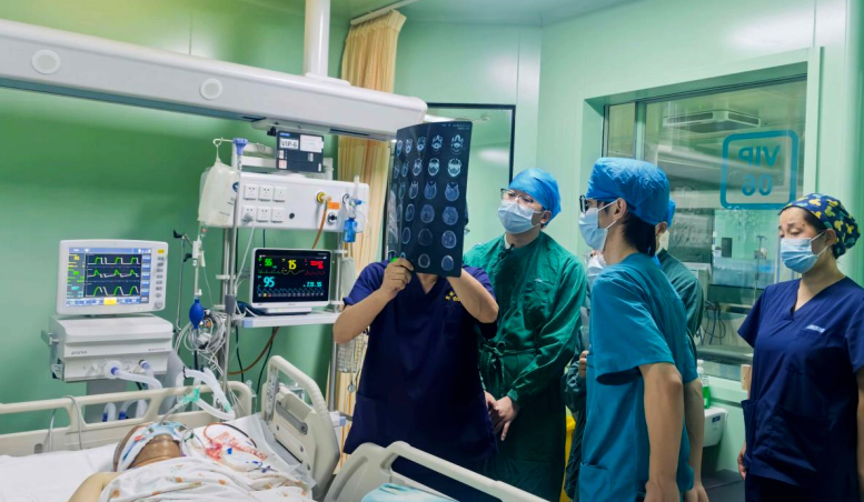 精准施策，筑牢重症生命防线！国文医院 ICU 全力守护危重患者