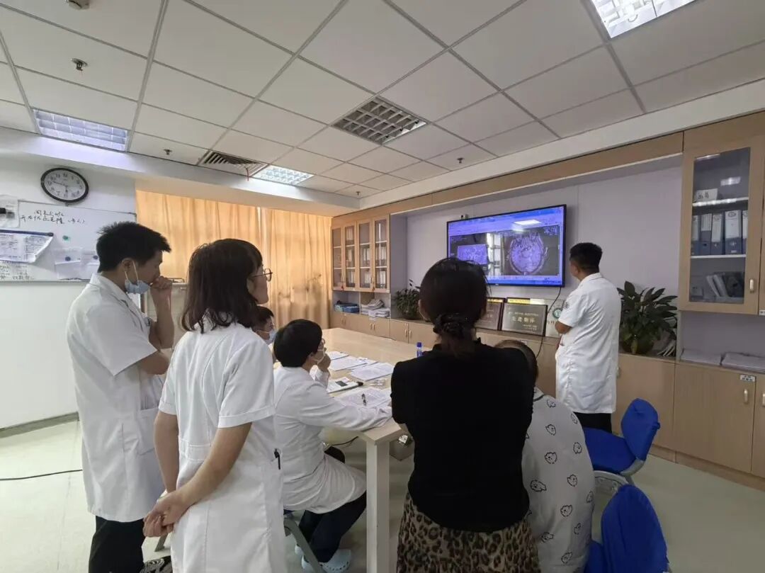 中西医协同精准诊疗 提质帕病专科服务——神经内科常态化开展帕金森病专病特色查房