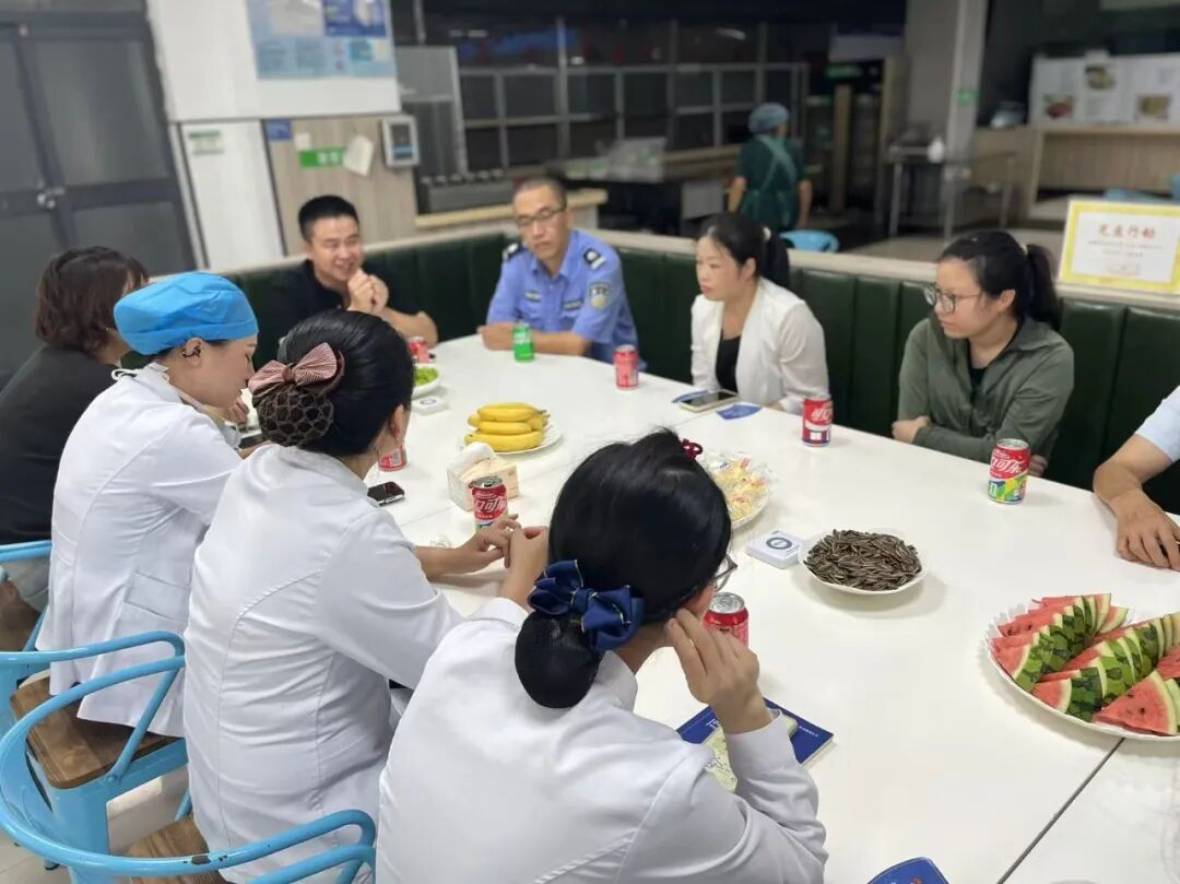 倾听“食”事心声,共筑暖心膳食 ——宁波明州医院后勤部开展膳食服务提升专题沟通交流会
