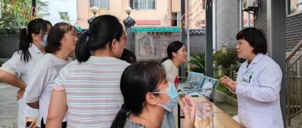 【协作组在基层】二附院孕产康一体化协作组走进宛田镇卫生院开展义诊