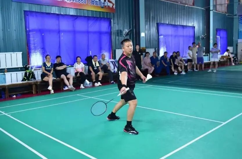 工会动态丨乒羽争锋 医者争先——本溪市中心医院2026年“医韵杯”职工乒乓球、羽毛球个人争霸赛燃情收官