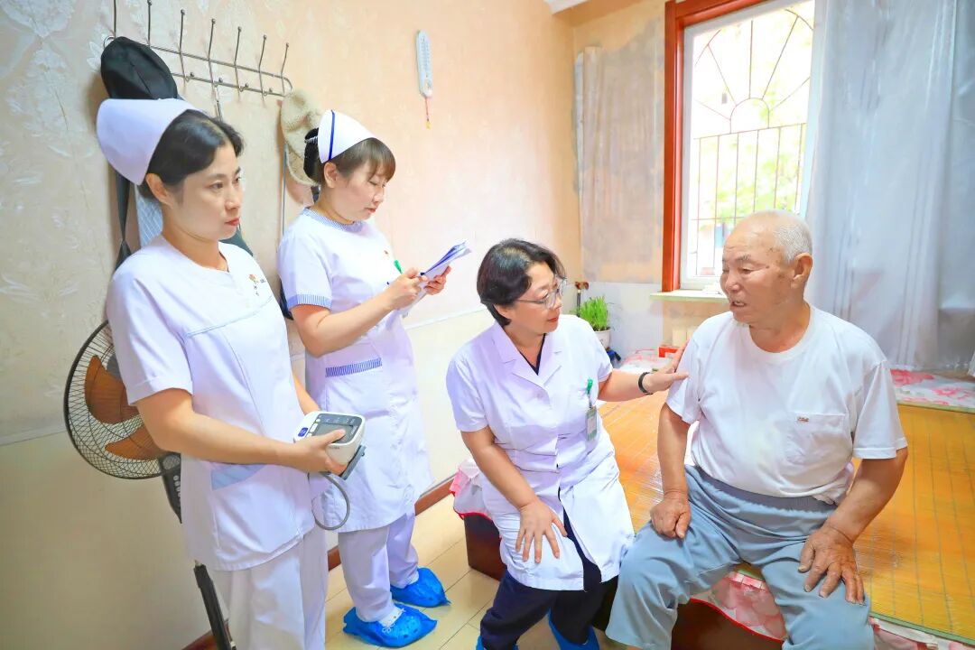 阿尔茨海默症家庭关爱行动・本溪站|情系桑榆晚 爱暖夕阳红 续写守护温情篇章