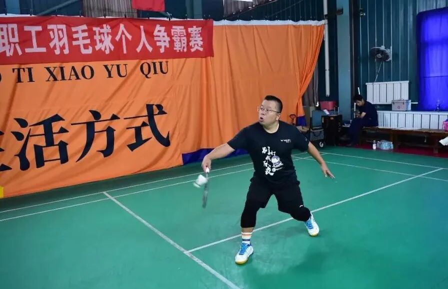 工会动态丨乒羽争锋 医者争先——本溪市中心医院2026年“医韵杯”职工乒乓球、羽毛球个人争霸赛燃情收官