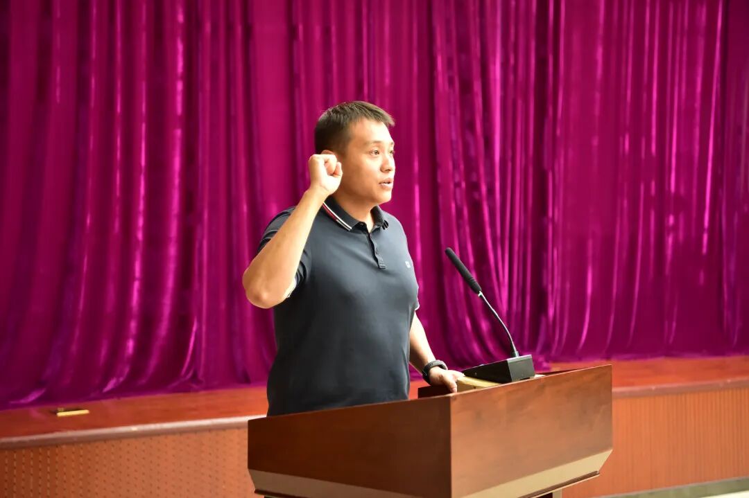 工会动态丨乒羽争锋 医者争先——本溪市中心医院2026年“医韵杯”职工乒乓球、羽毛球个人争霸赛燃情收官