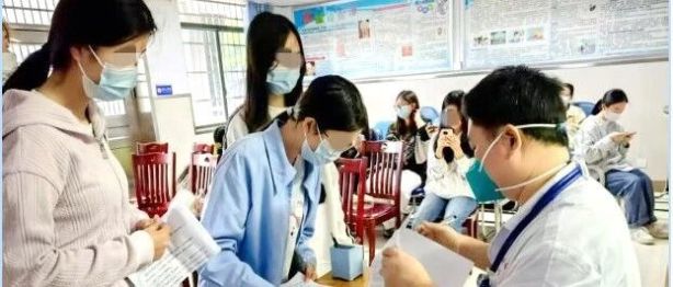 父女双双确诊肺结核——新生入学结核筛查 守护健康校园与幸福家庭