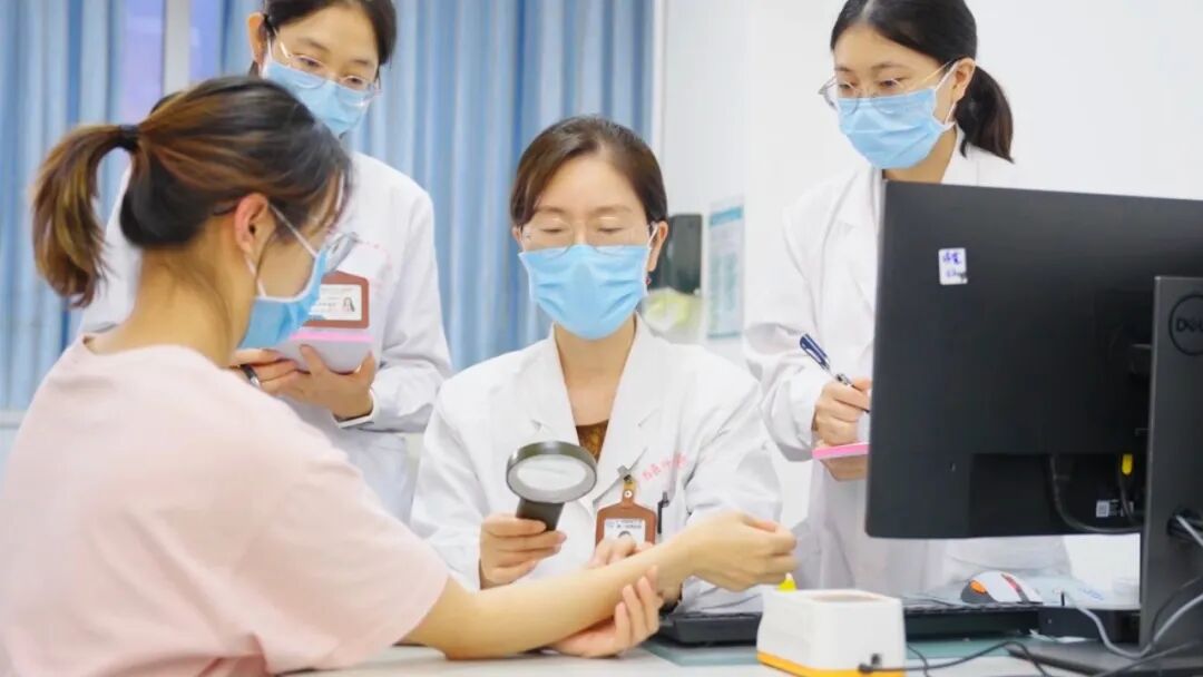 八桂好老师 | 曹存巍:扎根南疆,真菌病防治高地的“守门人”与“播种者”