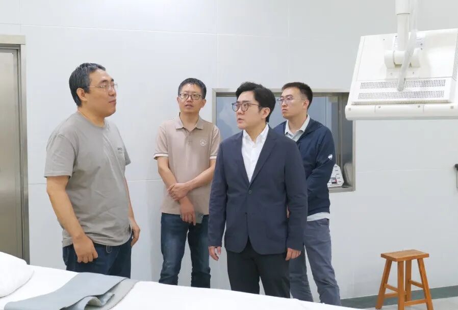 深化学科共建 聚力协同发展|天津市肿瘤医院核医学科专家团队莅临包头市肿瘤医院考察交流