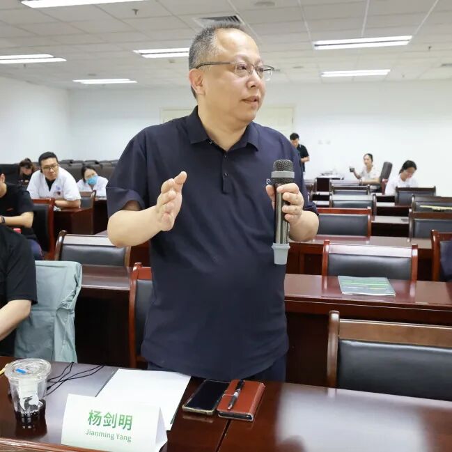 北大医疗海洋石油医院成功举办“前沿肾话·国际视野下的慢性肾脏病2030愿景”研讨会