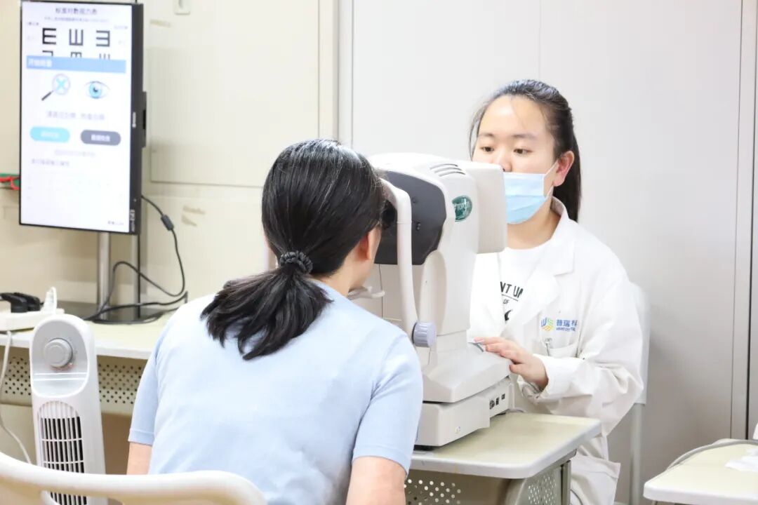 全飞秒Pro多花几千元,是“真升级”还是“新套路”?