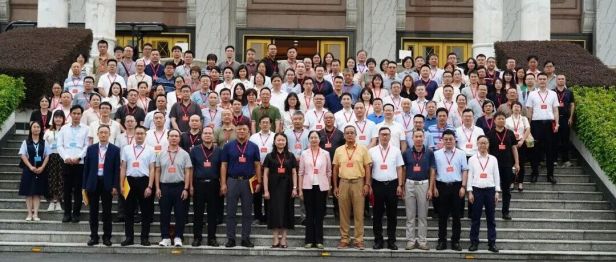 聚智赋能医路同行——顺德区医学会圆满换届，我院院长沈洁当选会长