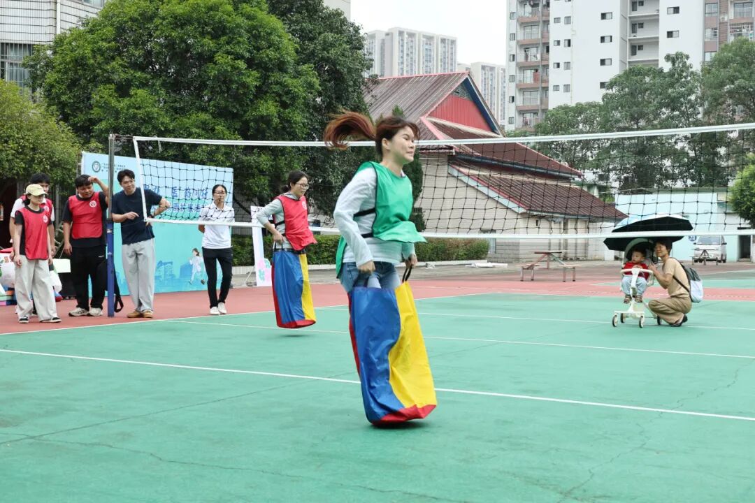 【院事】凝心聚力启新程 “医” 路同行向未来 —— 广西科技大学第二附属医院开展2026年新职工岗前培训暨团队拓展活动