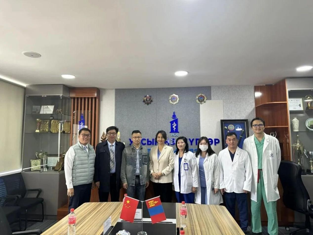 【陕西日报整版】七秩仁心向家国:从守护健康陕西到挺膺健康中国——写在西安交大一附院建院七十周年之际