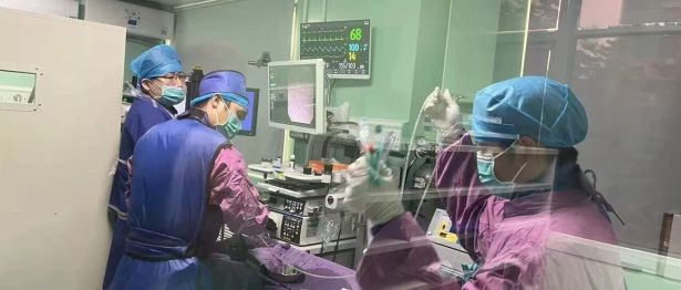 微创"探雷"化解肠梗阻危机——我院消化内科成功实施小肠梗阻导管置入联合小肠镜探查