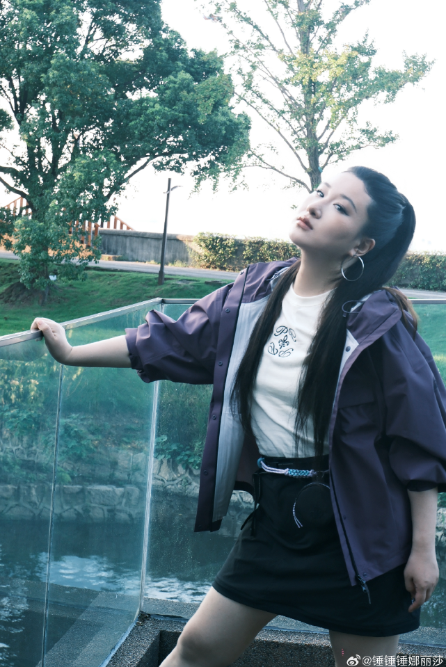 知名女演员“瘦了”冲上热搜!减肥“邪修”的代价你可能想不到:瘦下来的肉里,近一半是肌肉!
