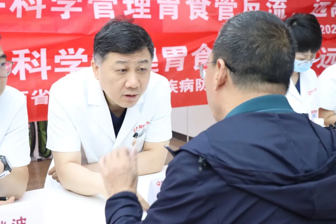 西安高新医院成功举办第九届全国胃食管反流病宣传周大型义诊活动