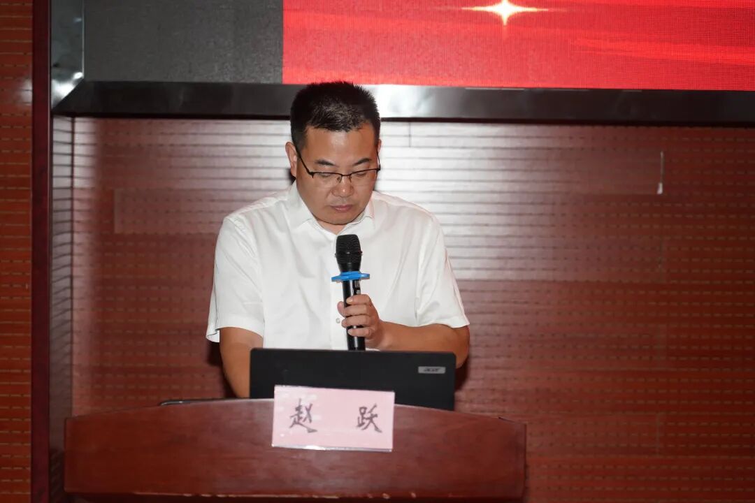 【大力弘扬教育家精神 共筑尊师重教风尚】我院成功举办2026年教学工作先进表彰大会!