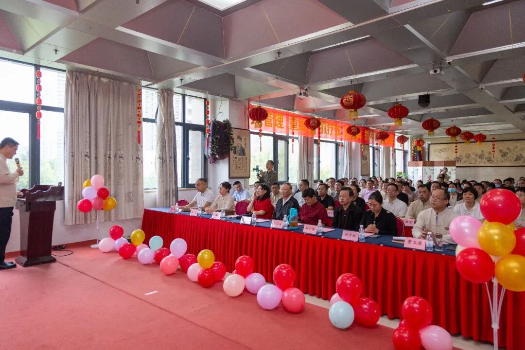 薪火相传，致敬师承！今天，我们过“中医界教师节”！