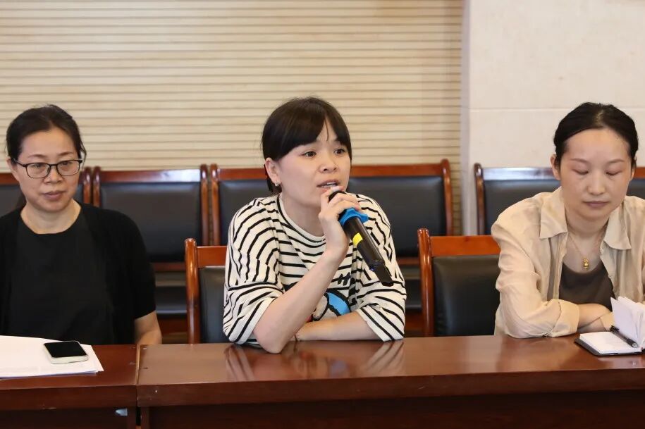 守医者初心,传师者薪火——金堂县第一人民医院召开教师座谈会