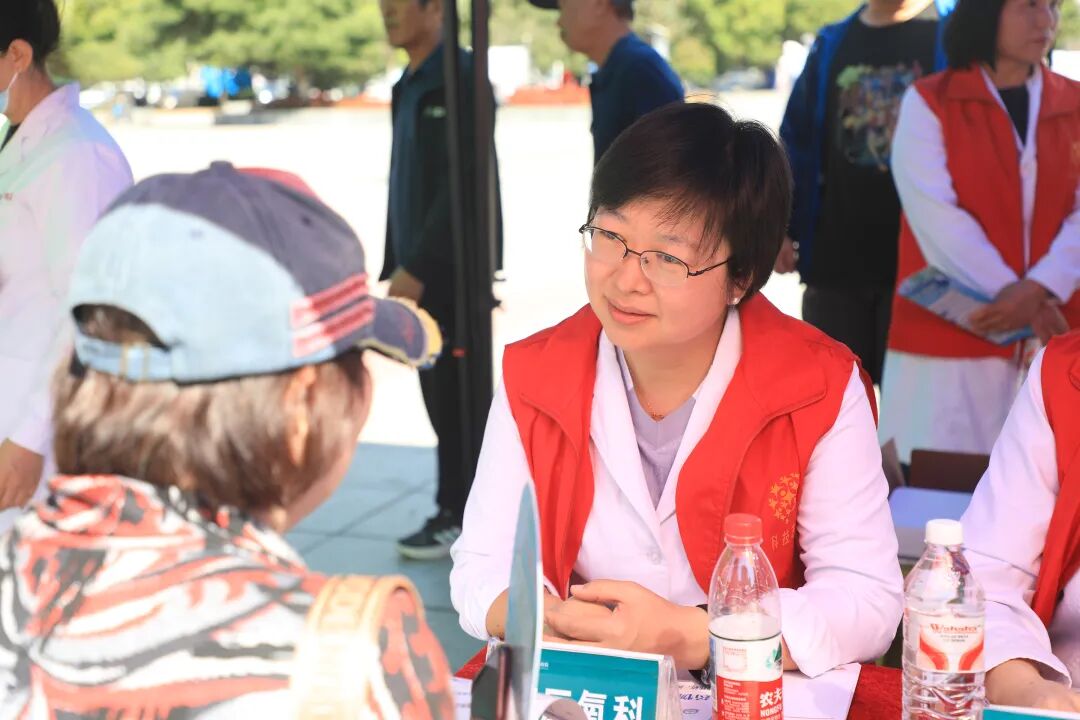 全国科普月|科技赋能健康 创新守护生命 强国复兴有我——本溪市中心医院积极参加2026年全国科普月活动
