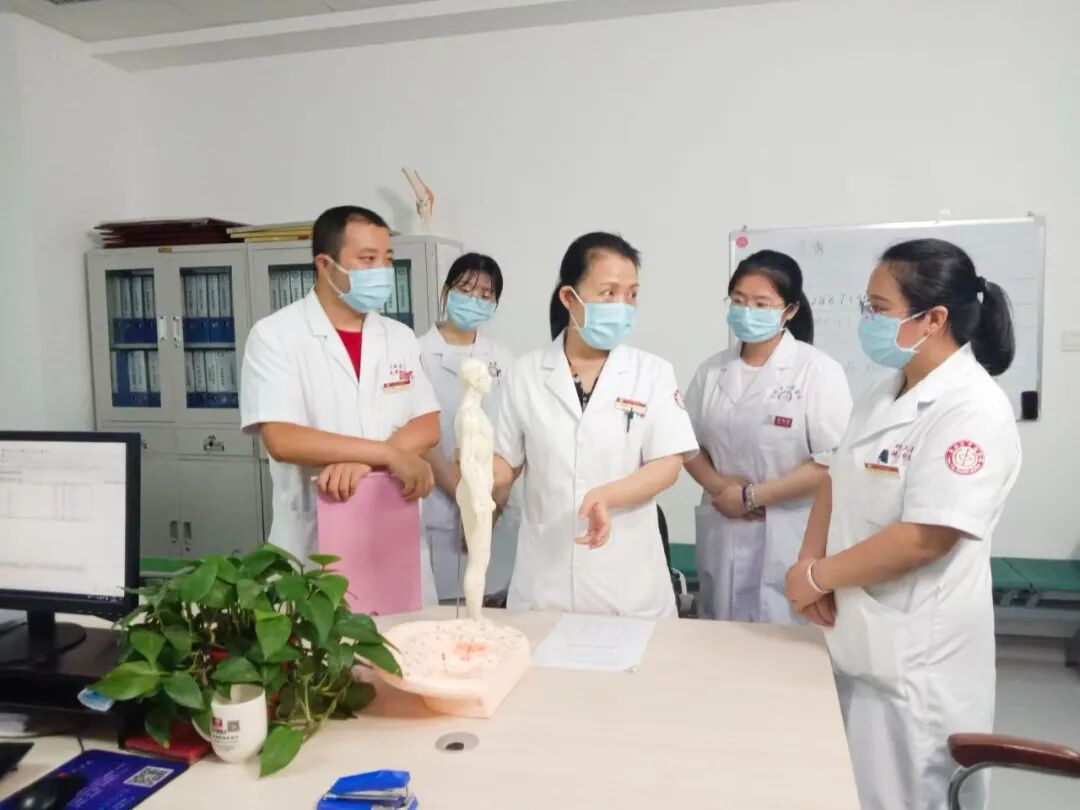 我院高莉医师顺利通过第七批全国老中医药专家学术经验继承考核、圆满出师